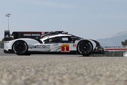 The 2016 Porsche 919 Hybrid 