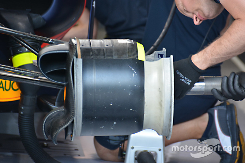 Red Bull Racing RB12: Abgeschnittene Felge