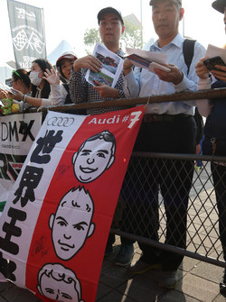 Fans de #7 Audi Sport Team Joest Audi R18: Marcel Fässler, Andre Lotterer, Benoit Tréluyer