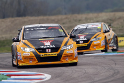 Matt Neal, Team Dynamics