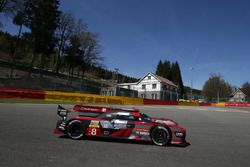 #8 Audi Sport Team Joest Audi R18 e-tron quattro: Lucas di Grassi, Loic Duval, Oliver Jarvis