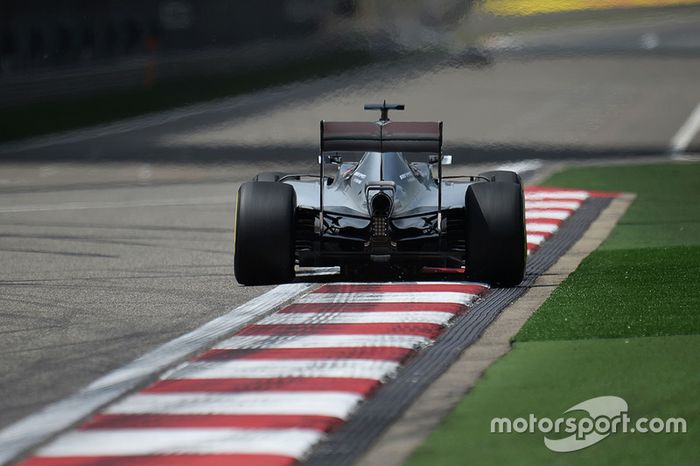 Lewis Hamilton, Mercedes AMG F1 W07 Hybrid