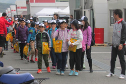 WEC, 搬入日