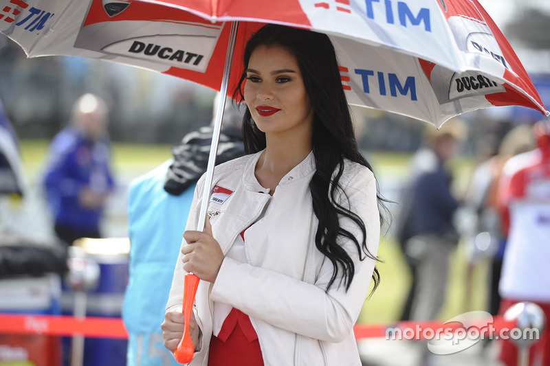 Ducati-Corse-Girl