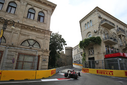 Carlos Sainz Jr., Scuderia Toro Rosso STR11