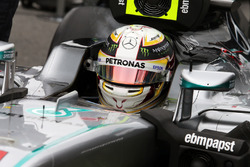 Lewis Hamilton, Mercedes AMG F1 W07 Hybrid on the grid