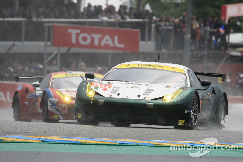 #55 AF Corse Ferrari 458 Italia: Duncan Cameron, Matt Griffin, Aaron Scott