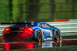 #77 Attempto Racing Lamborghini Huracan GT3: Davide Valsecchi, Jack Falla