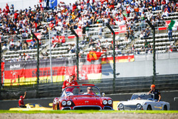 Sebastian Vettel, Ferrari, lors de la parade des pilotes