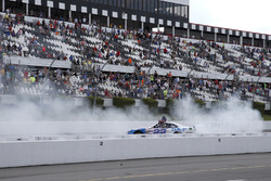 Race winner Brad Keselowski, Team Penske Ford