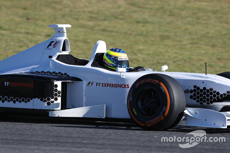 Жолт Баумгартнер, пилот F1 Experiences