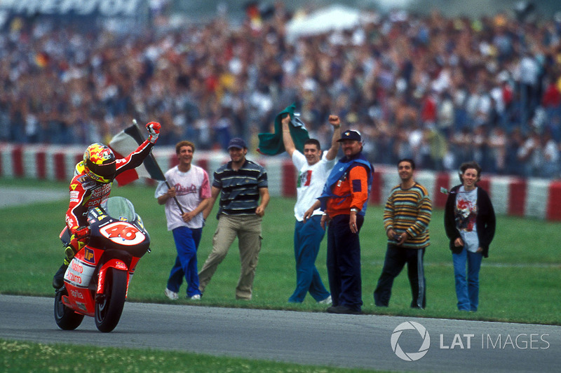 Winner Valentino Rossi