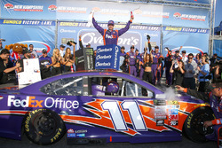 Race winner Denny Hamlin, Joe Gibbs Racing Toyota