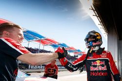 Shane van Gisbergen, Triple Eight Race Engineering Holden
