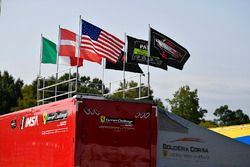 #62 Risi Competizione Ferrari 488 GTE: Giancarlo Fisichella, Toni Vilander paddock atmosphere