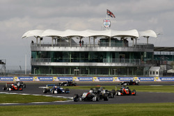 Tadasuke Makino, Hitech Grand Prix, Dallara F317 - Mercedes-Benz