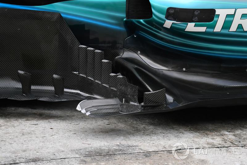 Mercedes-Benz F1 W08 barge board detay