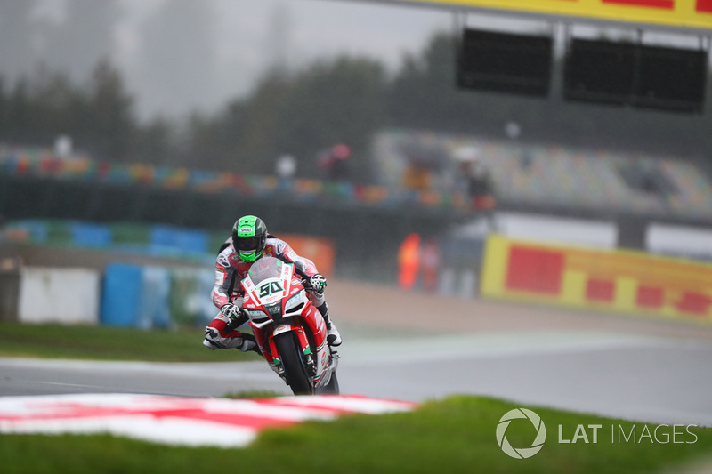 Eugene Laverty, Milwaukee Aprilia