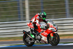 Eugene Laverty, Milwaukee Aprilia World Superbike Team
