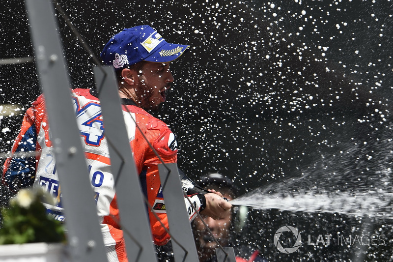 Andrea Dovizioso, Ducati Team, sur le podium