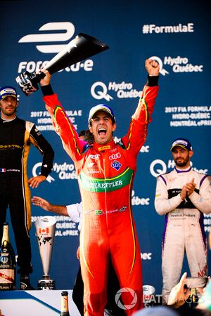 Lucas di Grassi, ABT Schaeffler Audi Sport, sur le podium