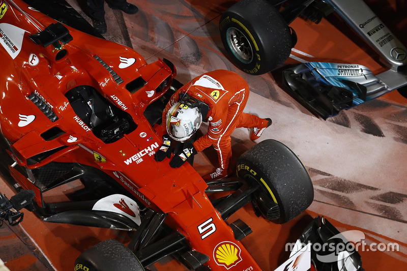 Le vainqueur Sebastian Vettel, Ferrari SF70H