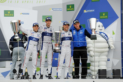 Podium GTE-Pro: Race winners #67 Ford Chip Ganassi Racing Ford GT: Andy Priaulx, Harry Tincknell, Pipo Derani