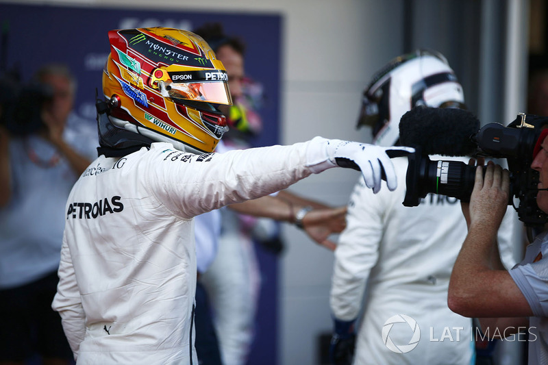 8º GP de Azerbaiyán 2017 - Pole para Lewis Hamilton