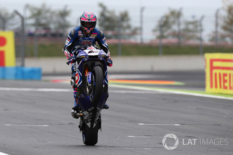 Second place Alex Lowes, Pata Yamaha