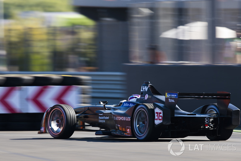 №36. <img src="https://cdn-7.motorsport.com/static/img/cfp/0/0/0/200/227/s3/united_kingdom-2.jpg" alt="" width="20" height="12" /> Алекс Линн, DS Virgin Racing