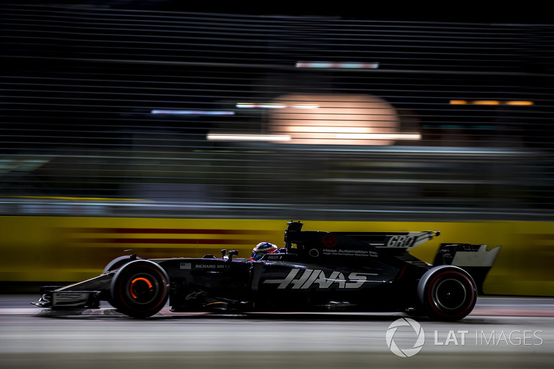 15. Romain Grosjean, Haas F1 Team VF-17