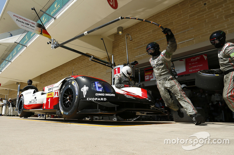 #1 Porsche Team Porsche 919 Hybrid: Neel Jani, Andre Lotterer, Nick Tandy