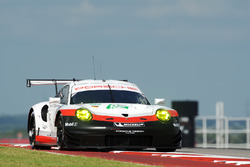 #92 Porsche Team Porsche 911 RSR: Michael Christensen, Kevin Estre