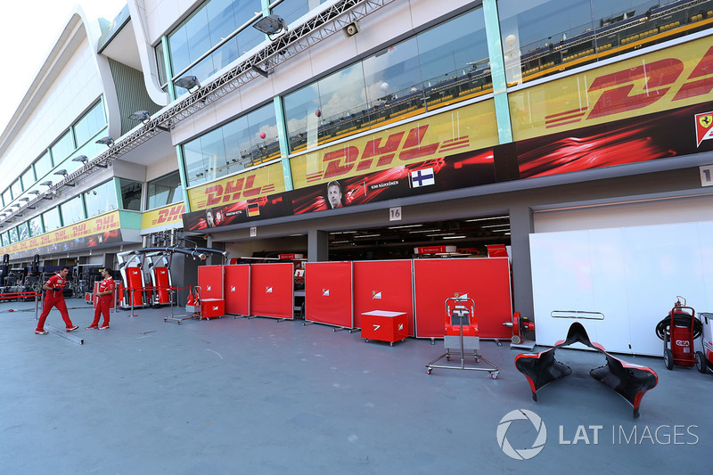 Гараж Ferrari