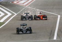 Nico Rosberg, 100th Mercedes AMG F1 Race Start - Bahrain 2015