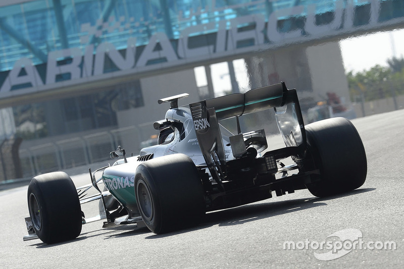 Pascal Wehrlein, Mercedes AMG F1 testing the new 2017 Pirelli tyres