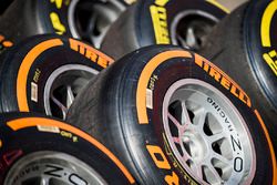 Pirelli tyres