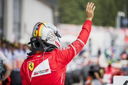 Segundo, Sebastian Vettel, Ferrari, en Parc Ferme