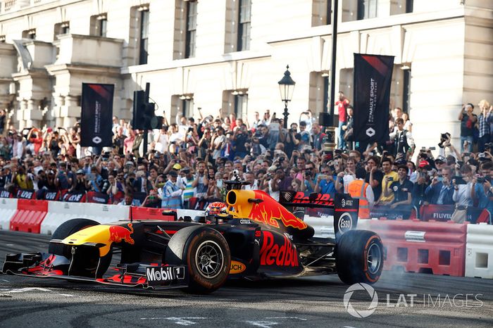 Max Verstappen, Red Bull Racing