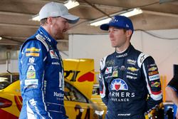 Kasey Kahne, Hendrick Motorsports Chevrolet, Dale Earnhardt Jr., Hendrick Motorsports Chevrolet