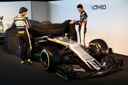 (L to R): Sergio Perez, Sahara Force India F1 and team mate Esteban Ocon, Sahara Force India F1 Team