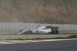 Lance Stroll, Williams FW40 spins