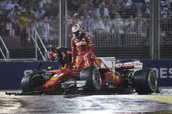 Kimi Raikkonen, Ferrari, Max Verstappen, Red Bull, after the crash
