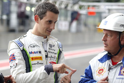 #7 Bentley Team M-Sport Bentley Continental GT3: Oliver Jarvis