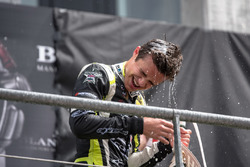 Podium: winnaar Lando Norris, Carlin Dallara F317 - Volkswagen
