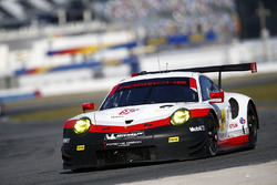 #912 Porsche Team North America, Porsche 911 RSR: Kevin Estre, Laurens Vanthoor, Richard Lietz