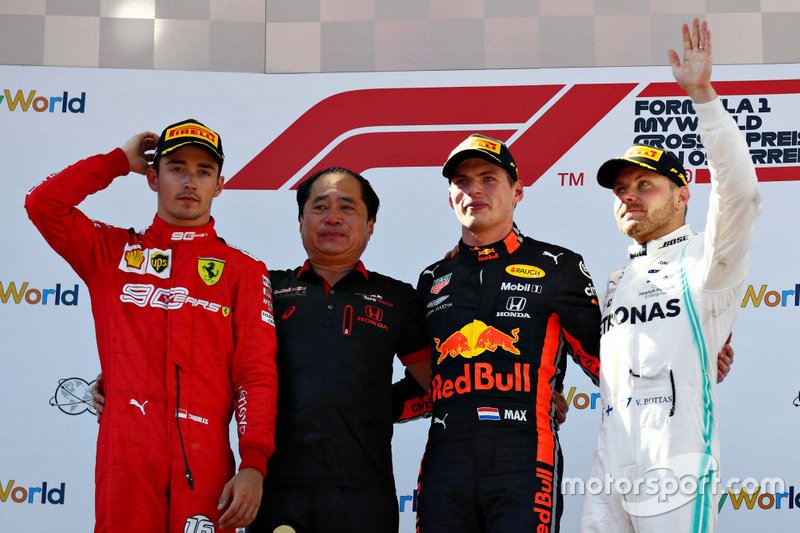 Max Verstappen, Red Bull Racing, Toyoharu Tanabe Honda F1 technisch directeur, Charles Leclerc, Ferrari, Valtteri Bottas, Mercedes AMG 