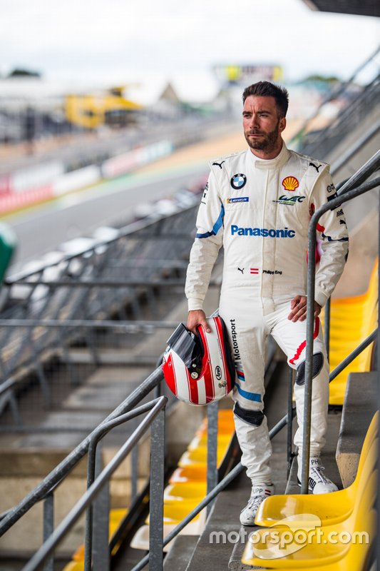 Philipp Eng helmet design as a tribute to Roland Ratzenberger