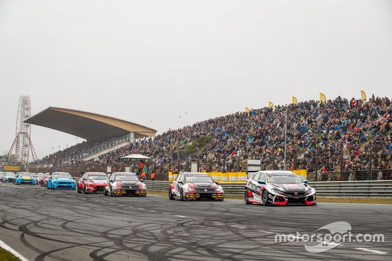 Race start