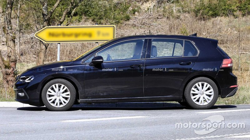 Шпигунське фото VW Golf 2020 року